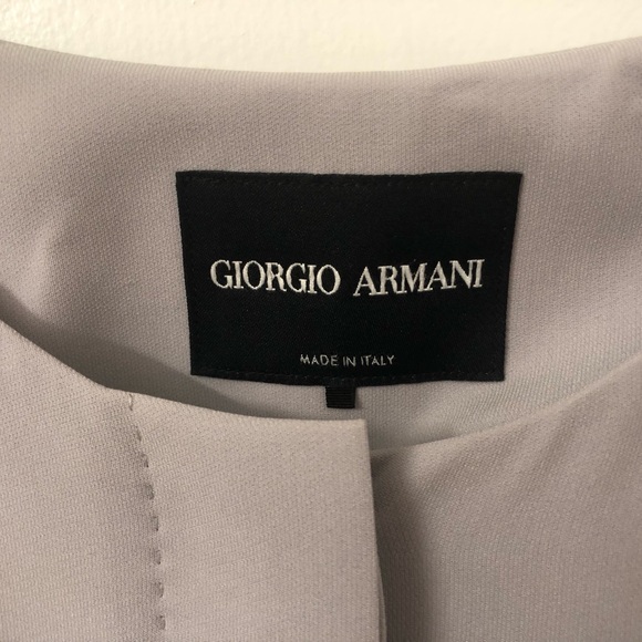 Giorgio Armani Long Collarless Coat in Light Grey Size 12 (IT 48) - Picture 5 of 11